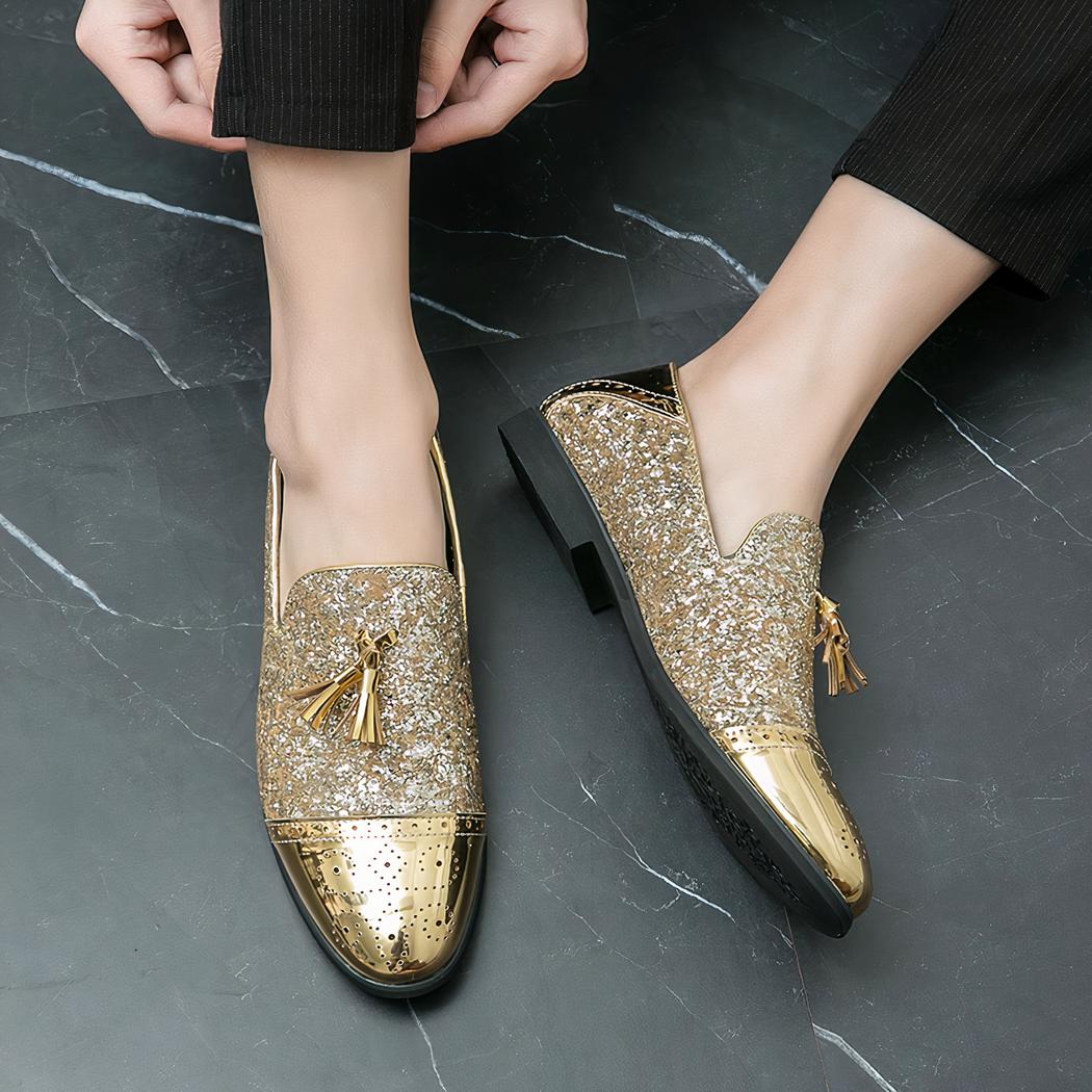 Mocassins de soirée dorés vernis et pailletés