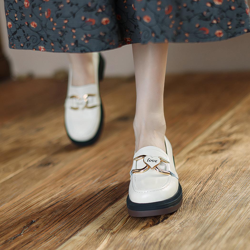 Mocassins en cuir à talon et semelle épaisse pour femme