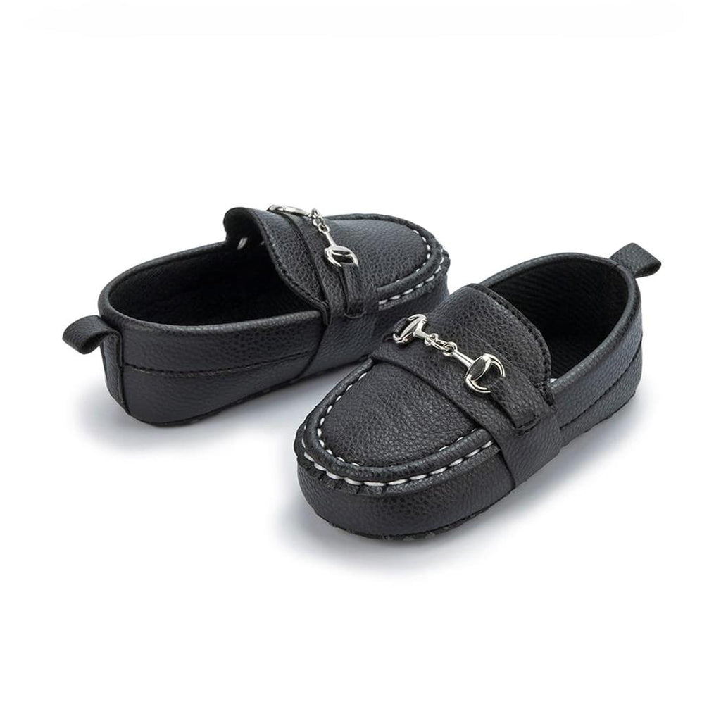 Mocassins effet cuir grainé avec mors argentés pour bébé