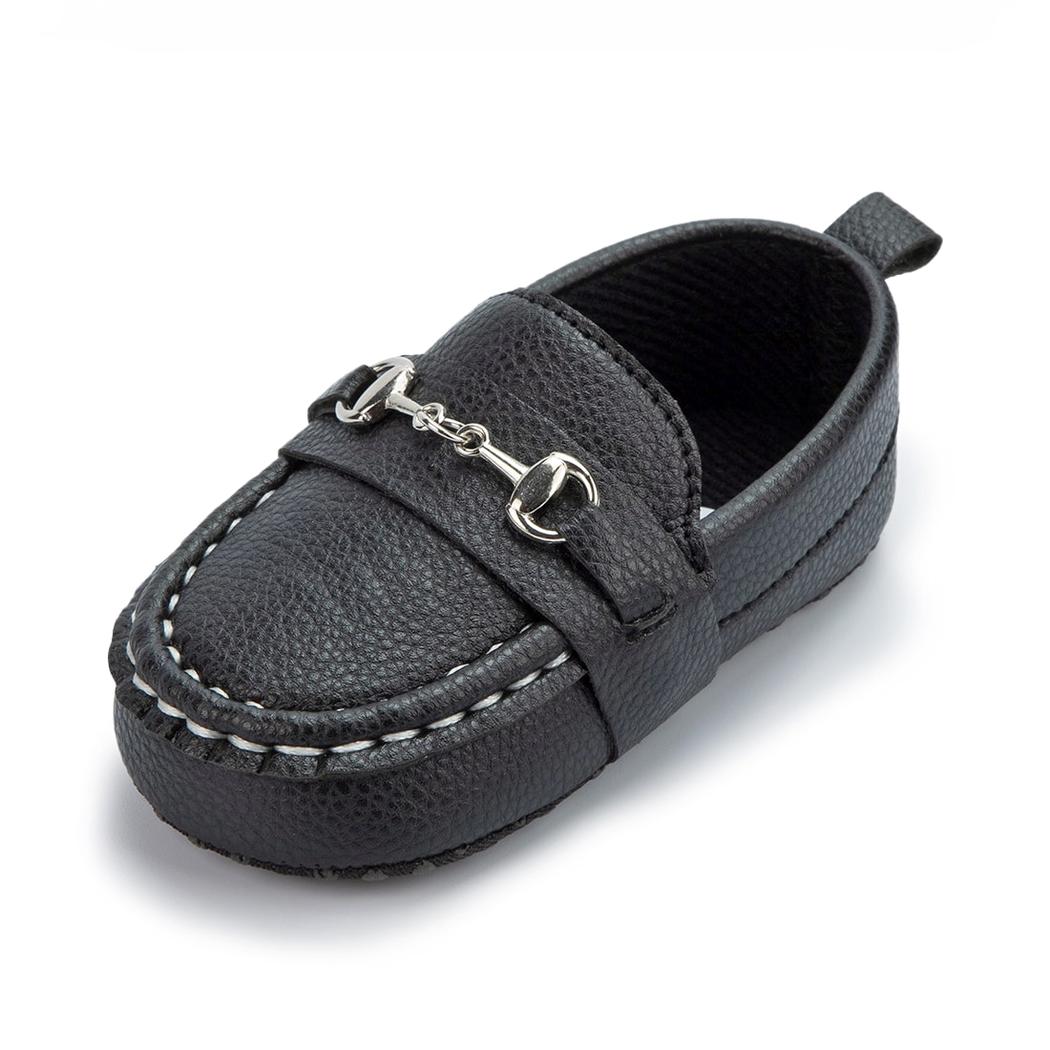 Mocassins effet cuir grainé avec mors argentés pour bébé