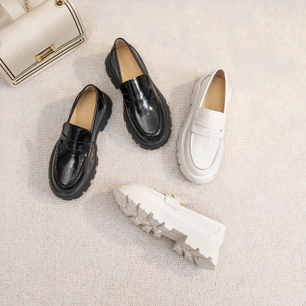 Mocassins en cuir lisse à semelle épaisse