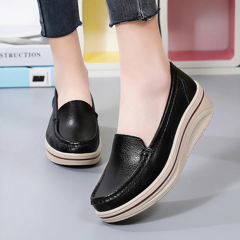 Mocassins en cuir véritable à semelles compensées pour femme