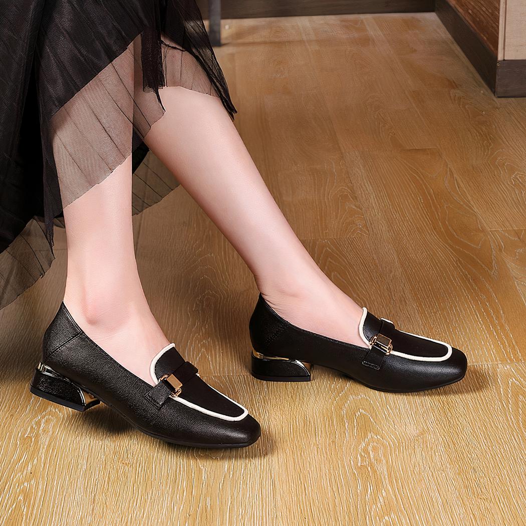 Mocassins en cuir à talons épais et carré pour femmes