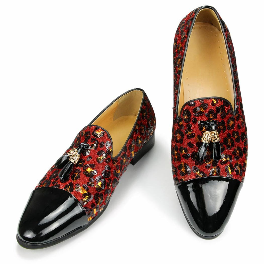 Mocassins vernis à glands et sequins