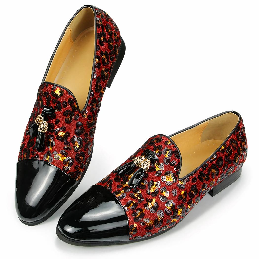 Mocassins vernis à glands et sequins