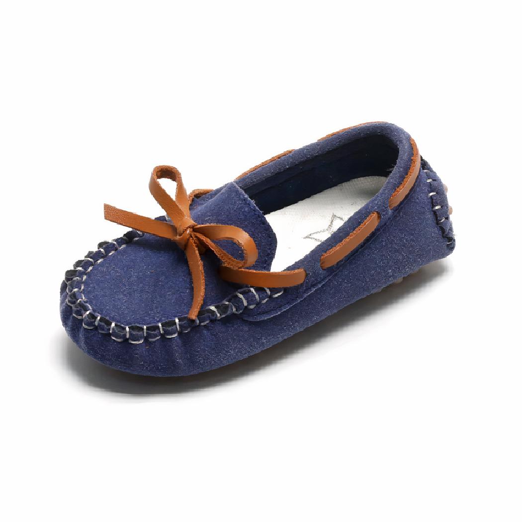 Mocassins en daim avec un nœud marron pour garçons