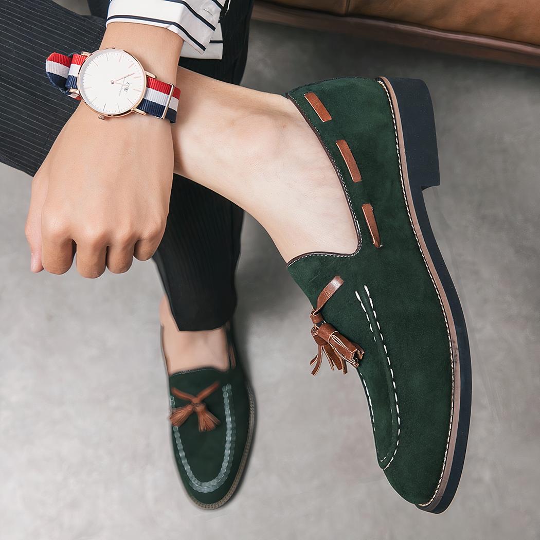Mocassins en daim verts à glands pour hommes