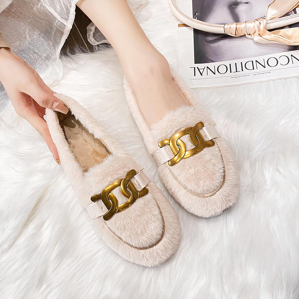 Mocassins en fausse laine avec une chaine pour femmes