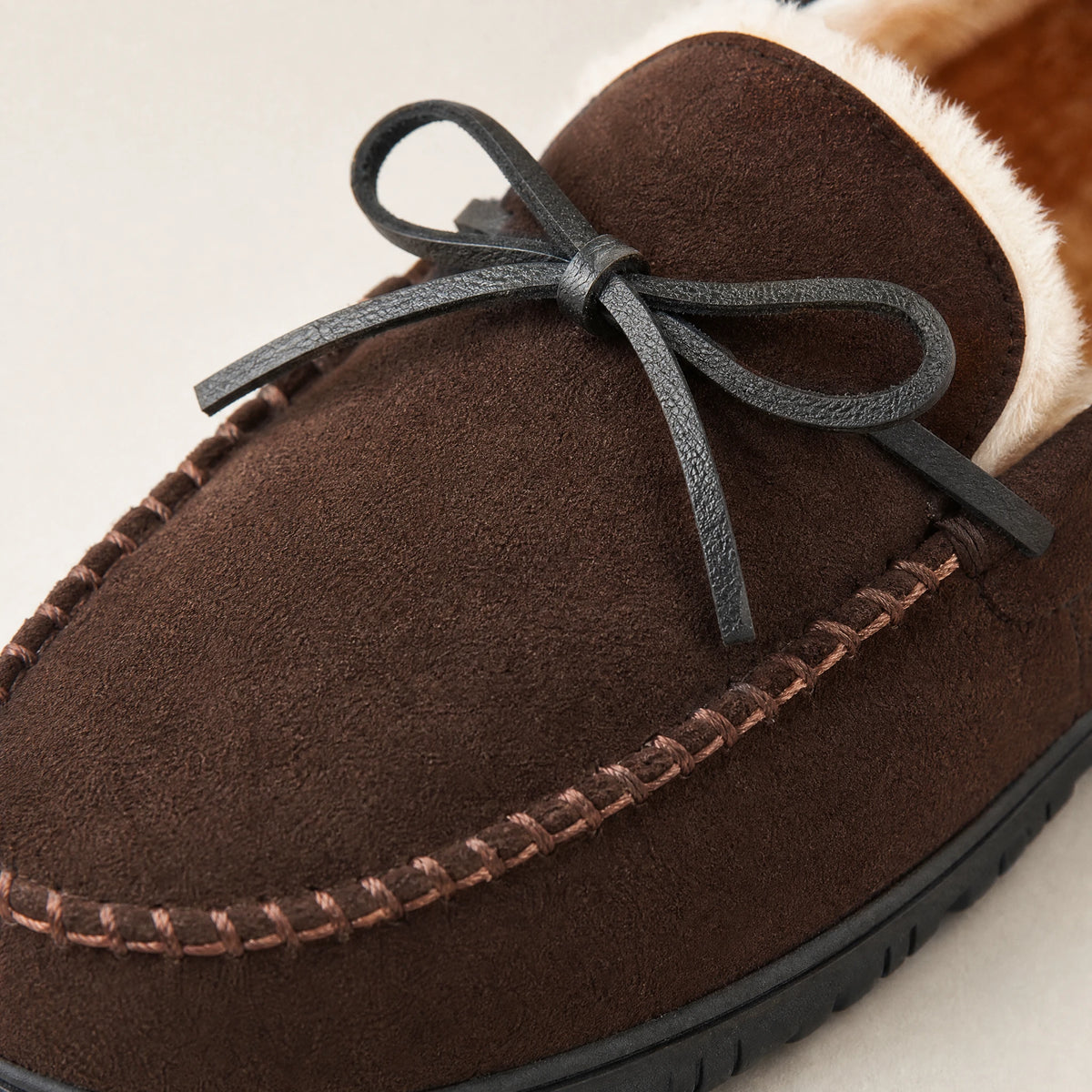 Mocassins fourrés homme doublure chaude et semelle antidérapante - Détail matière