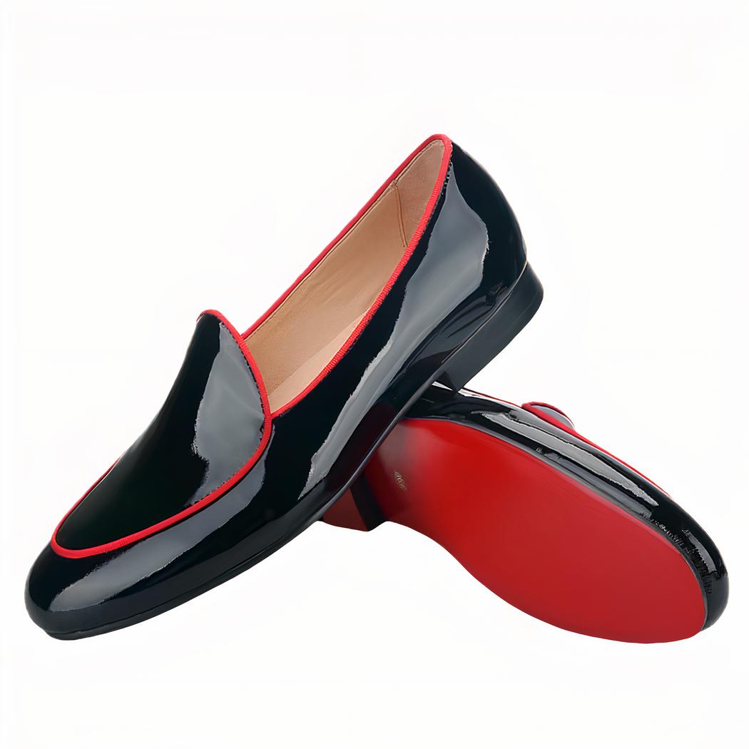 Mocassins noirs vernis à bordures rouges pour hommes