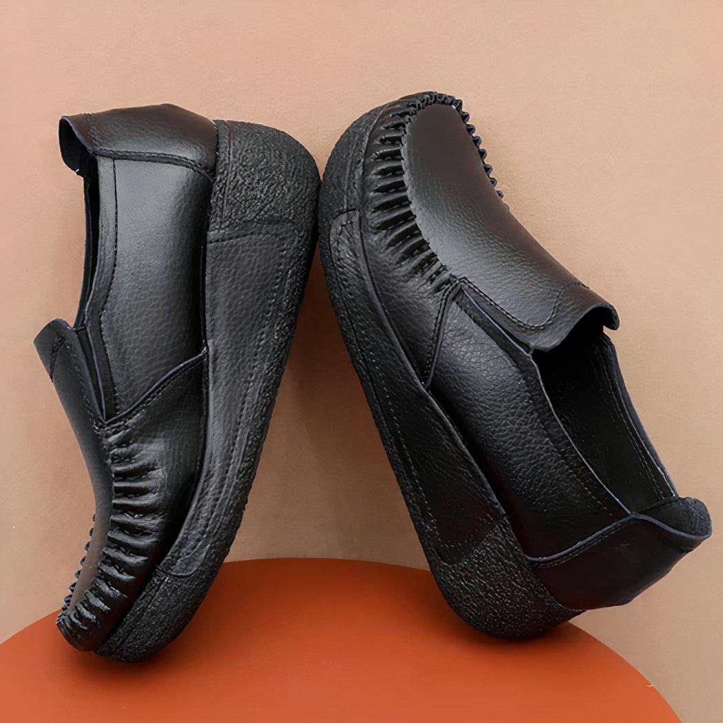 Mocassins orthopédiques à semelle noire pour femmes