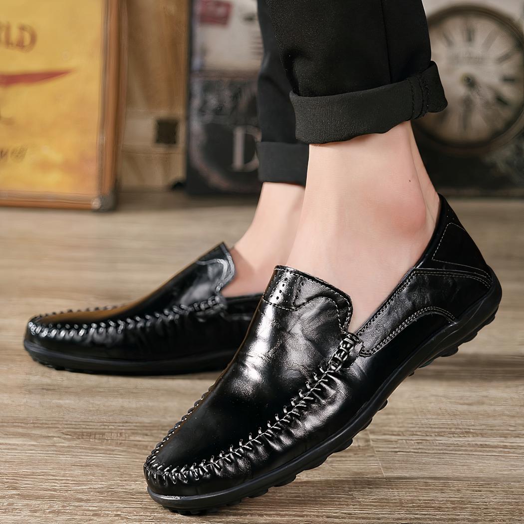 Mocassins noir en cuir synthétique pour homme