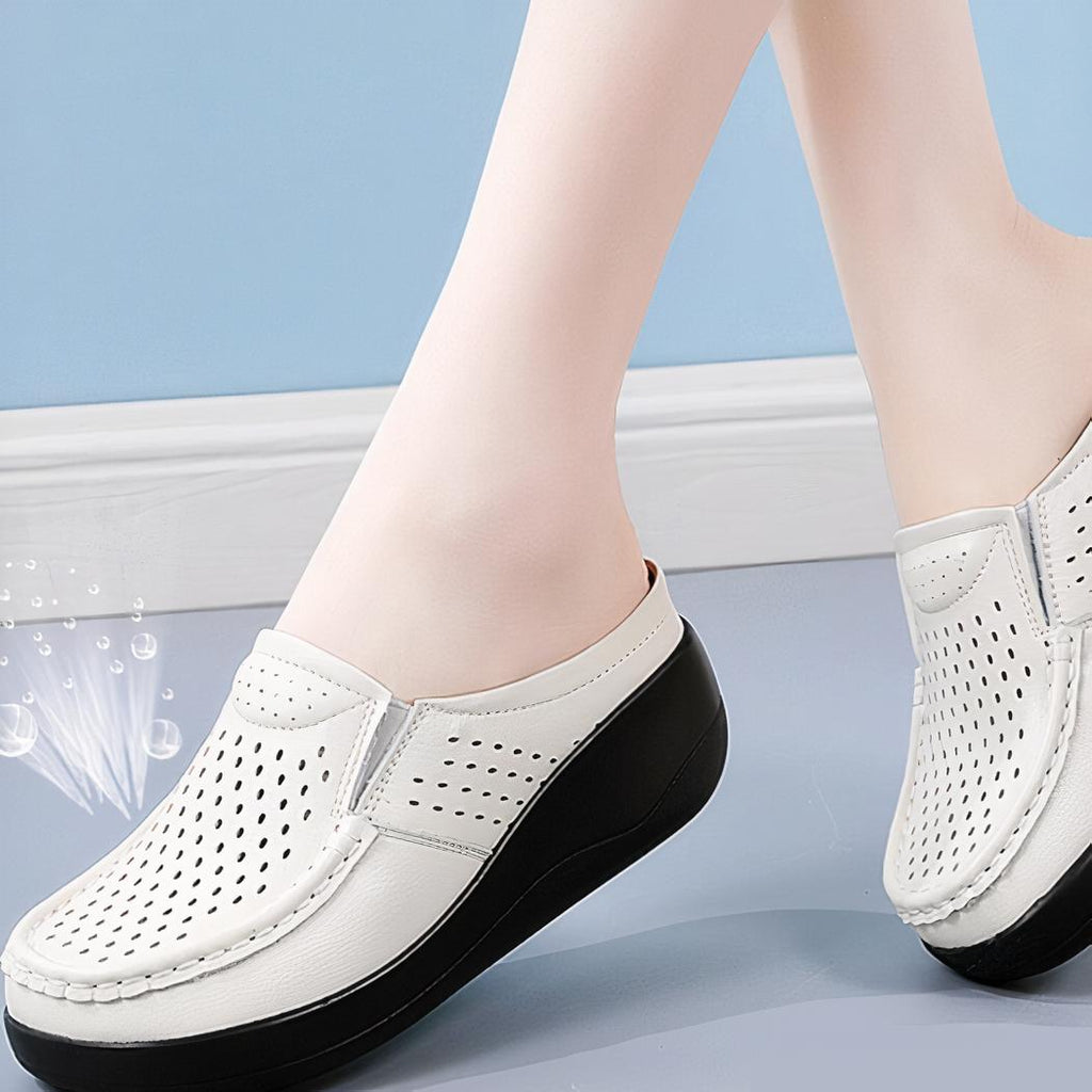 Mocassins orthopédiques ouverts à semelles compensées pour femme