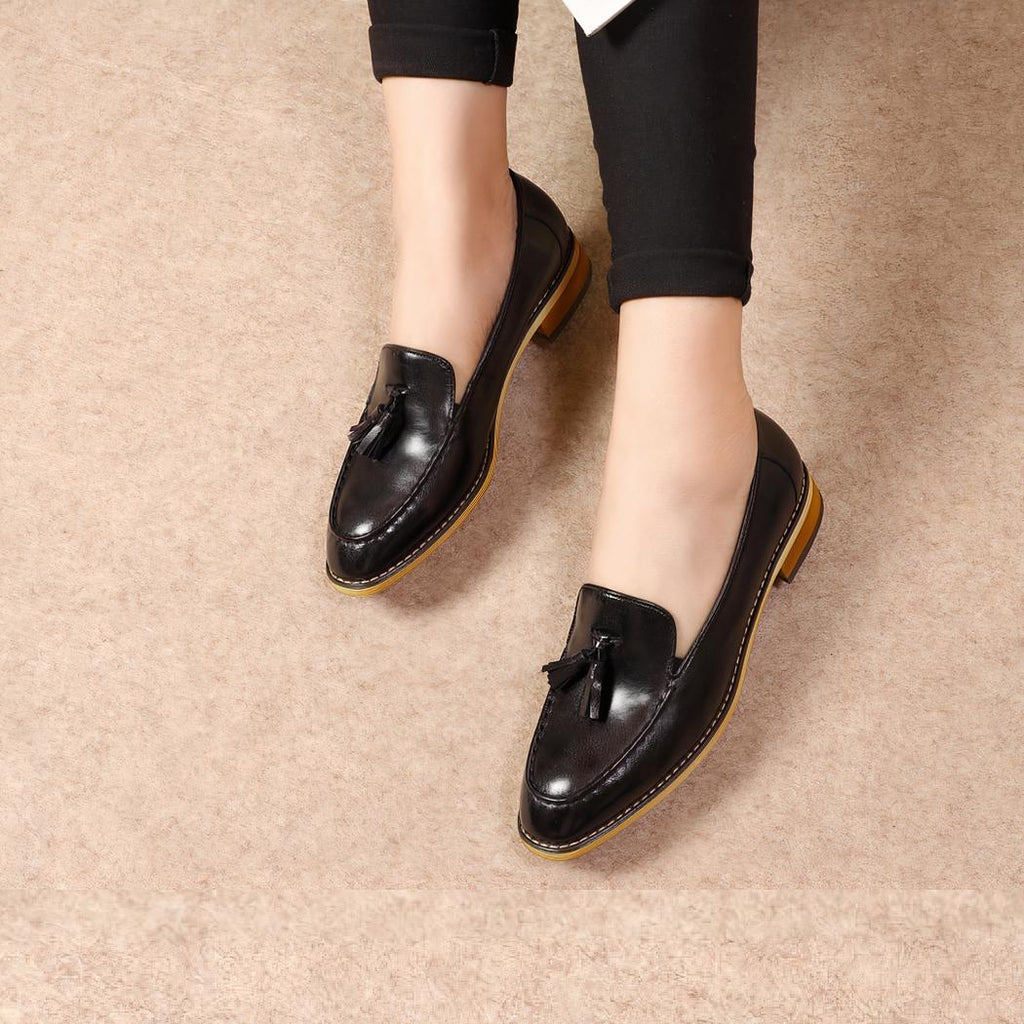 Mocassins plats à glands en cuir brillant véritable pour femme