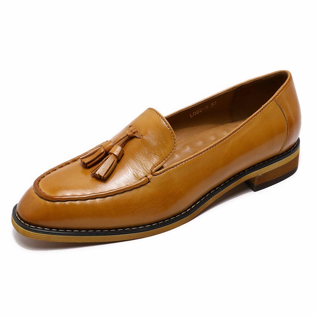 Mocassins plats à glands en cuir brillant véritable pour femme