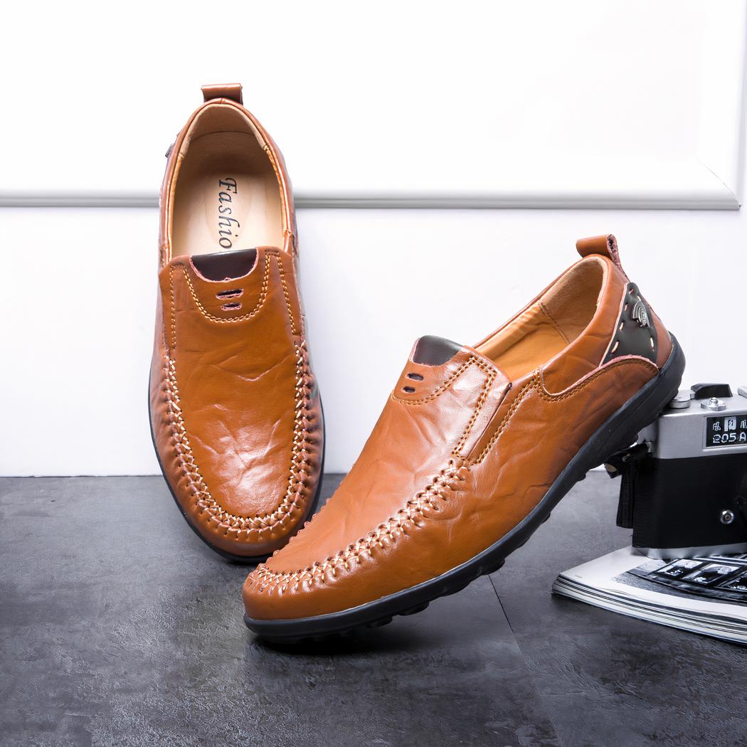 Mocassins raffinés en cuir synthétique pour homme