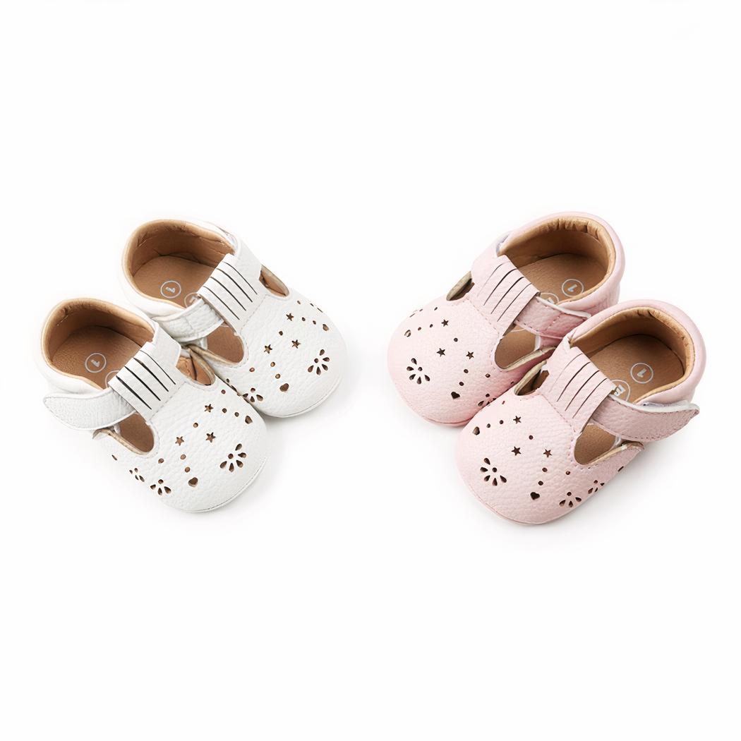 Mocassins souples à motifs ajourés pour bébé fille