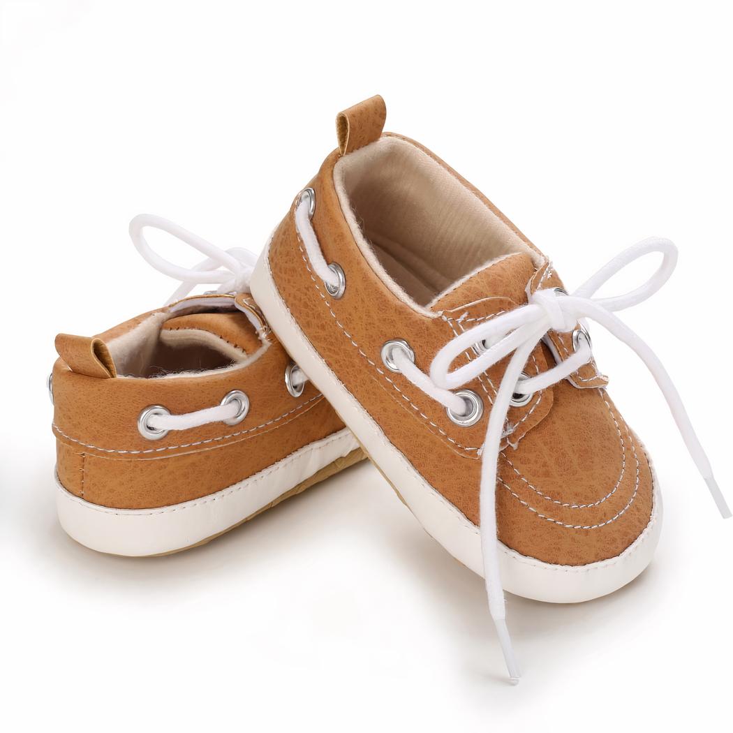 Mocassins style bateau à lacets pour bébé garçon