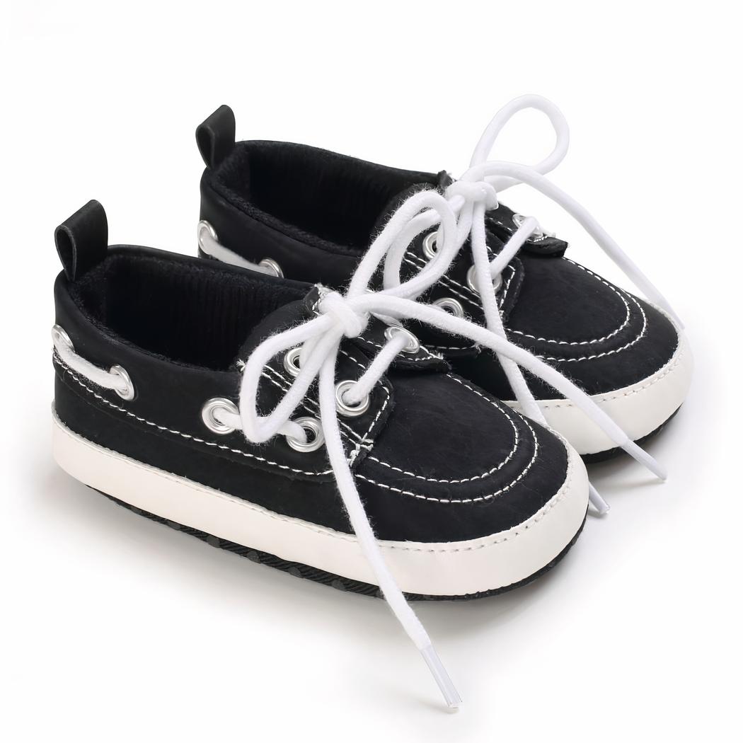 Mocassins style bateau à lacets pour bébé garçon
