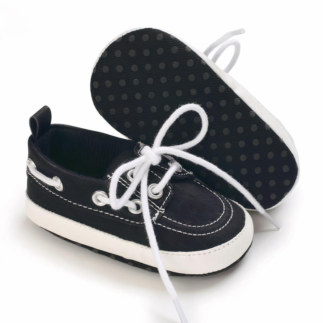 Mocassins style bateau à lacets pour bébé garçon