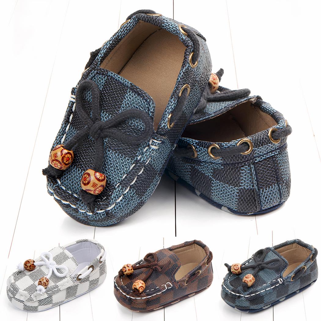 Mocassins tendances à carreaux avec perles décoratives pour bébé