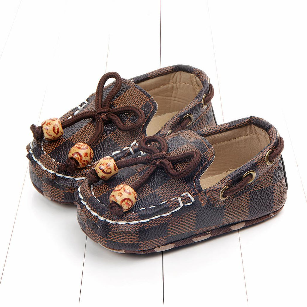 Mocassins tendances à carreaux avec perles décoratives pour bébé