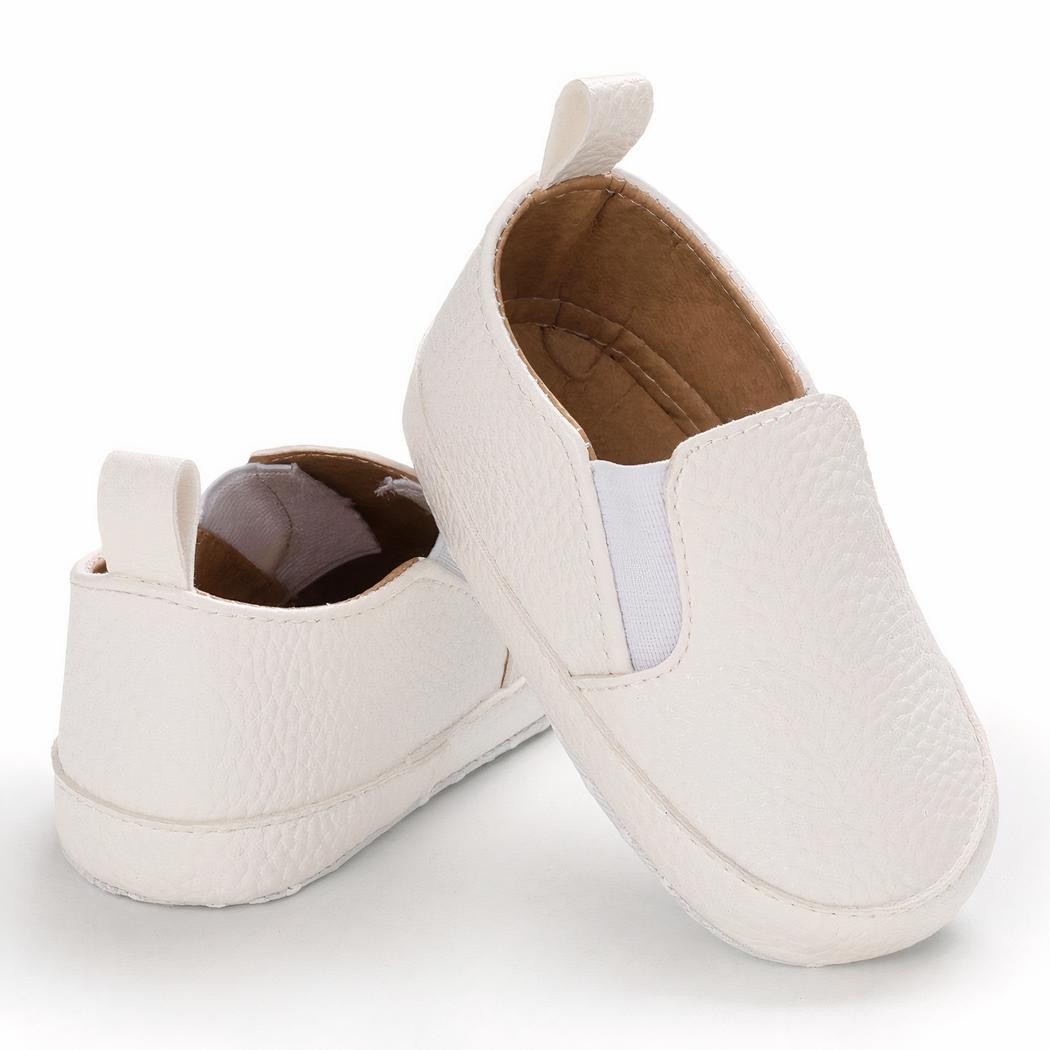 Mocassins unis à enfiler en cuir synthétique pour bébé