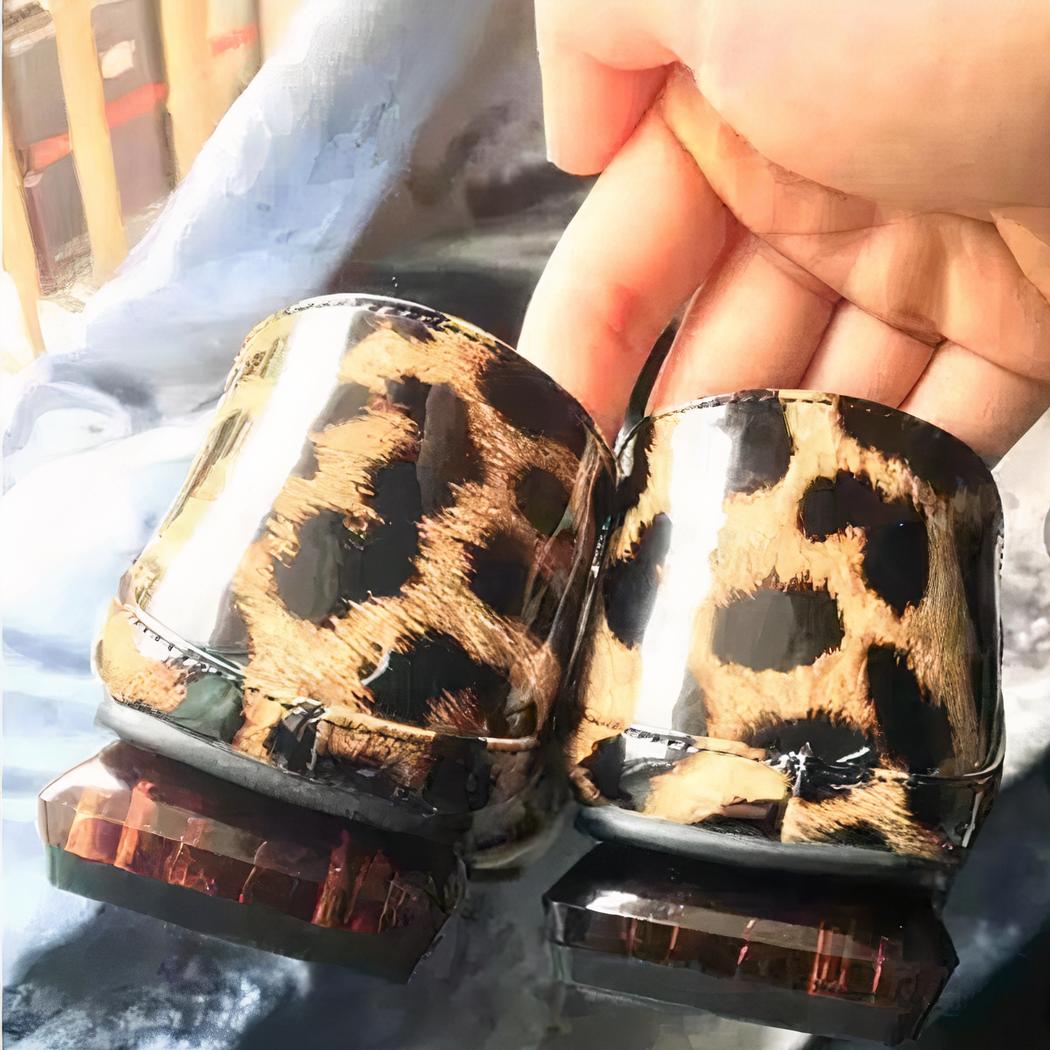 Mocassins vernis léopard à talons carrés pour femmes