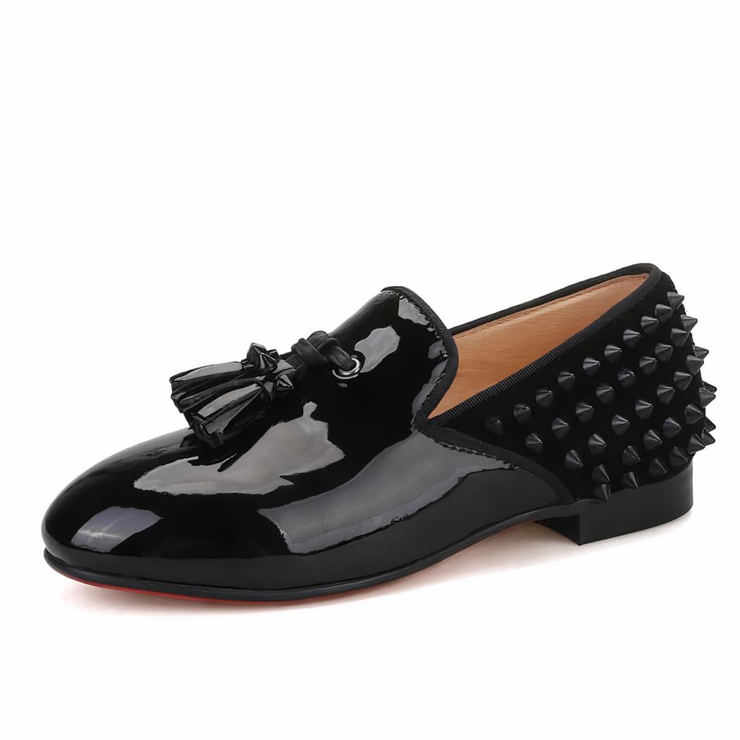 Mocassins vernis noirs pour hommes à piques