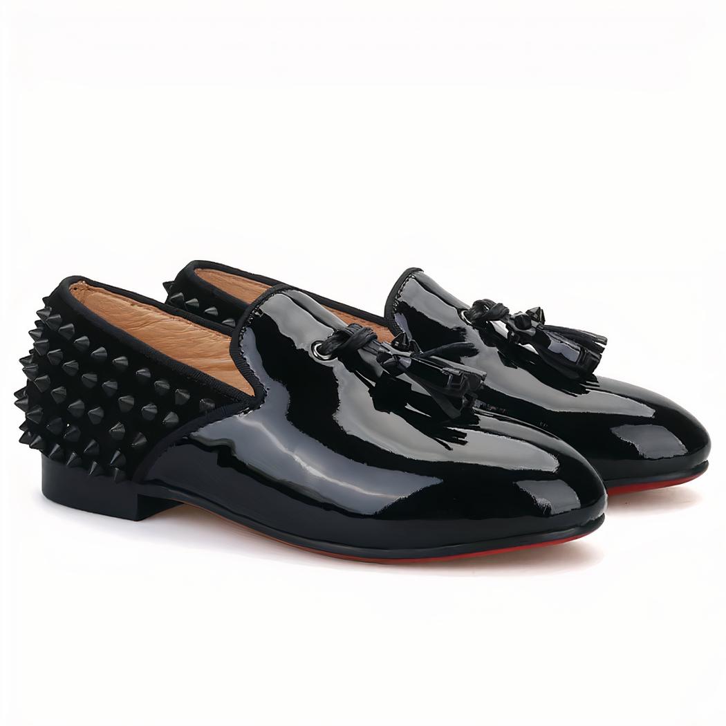 Mocassins vernis noirs pour hommes à piques