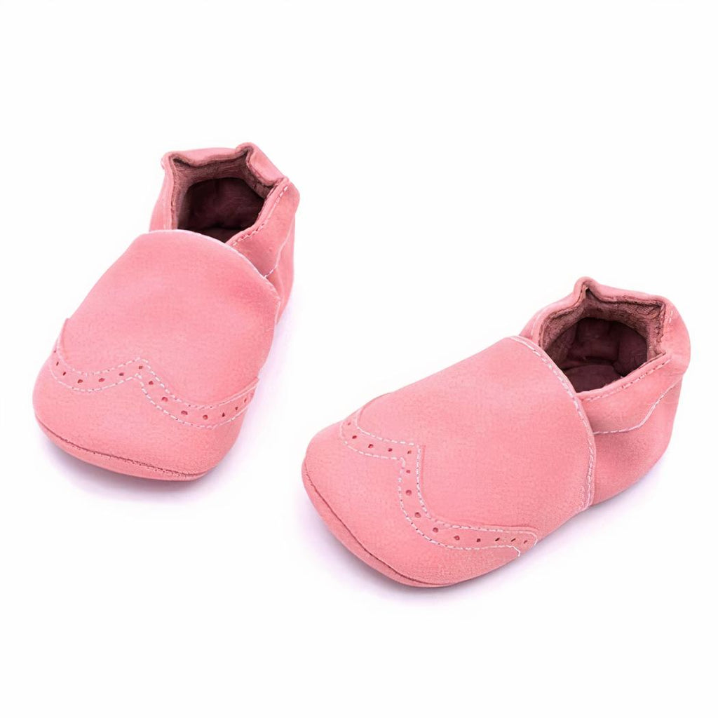 Petit mocassin en cuir pour bébé