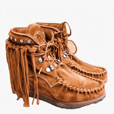 Mocassin indien à lacets et franges, type baskets montantes en daim marron