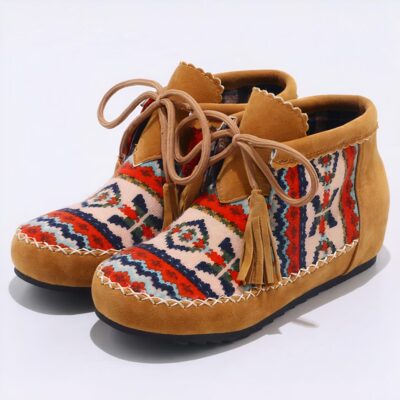 Mocassins indiens à motifs ethniques
