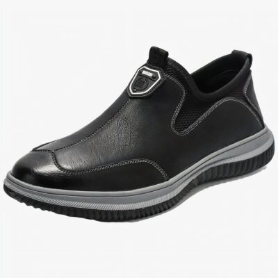 Photo d'un mocassin orthopédique montant en cuir noir pour homme