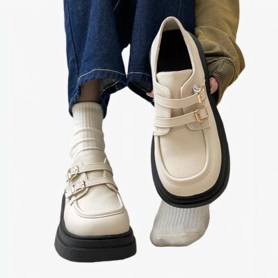 Mocassins à plateforme en cuir avec des sangles pour femmes