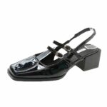 Mocassin style ballerine vernis avec deux boucles sur le dessus du pieds et une boucle au talon